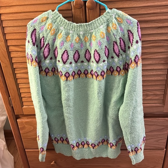 NWT 🌸 Green Sweater size XL - Picture 5 of 7